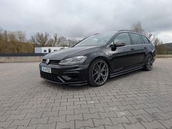 Schwarz Gebraucht 2018 VW Golf VII R Kombi | 18.990 € (Guter Preis)