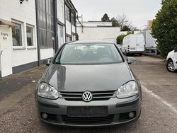 Grau Gebraucht 2004 VW Golf Limousine | 1.550 € (Fairer Preis)