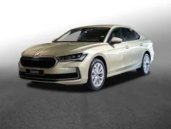 Gelb Neu 2025 Skoda Superb Selection Limousine | 44.994 € (Teuer)