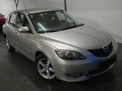 Silber Gebraucht 2006 Mazda 3 Active Limousine | 3.990 € (Fairer Preis)