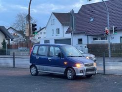 Blau Gebraucht 2002 Daihatsu Move Van / Kleinbus | 1.499 €
