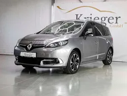Grau cassiopee Gebraucht 2015 Renault Grand Scénic III Bose Edition Van / Kleinbus | 8.890 € (Fairer Preis)