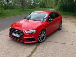Rot Gebraucht 2018 Audi A3 S-Line Limousine | 16.800 € (Guter Preis)