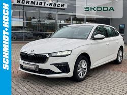 Weiß Gebraucht 2024 Skoda Scala Selection Kleinwagen | 26.595 € (Etwas zu teuer)
