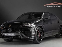 Schwarz Gebraucht 2018 Lamborghini Urus SUV | 219.500 € (Etwas zu teuer)