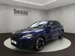 Navarrablau metallic Neu 2025 Audi Q2 S-Line SUV | 45.570 € (Teuer)
