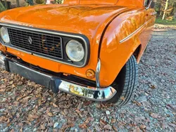 Orange Gebraucht 1974 Renault R4 Limousine | 13.000 €