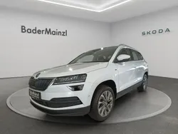 Moonweiß perleffekt met. Gebraucht 2022 Skoda Karoq Ambition SUV | 29.530 € (Fairer Preis)