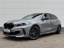 Skyscraper grau Gebraucht 2023 BMW M135 Comfort Edition Kleinwagen | 38.507 € (Fairer Preis)