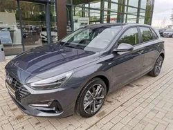 Dark knight Gebraucht 2024 Hyundai i30 Trend Limousine | 21.890 € (Fairer Preis)