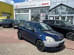 Blau Gebraucht 1999 Toyota Yaris Limousine | 3.495 €