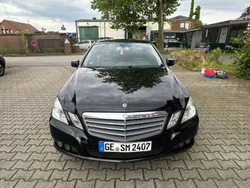 Schwarz Gebraucht 2010 Mercedes E200 Elegance Limousine | 6.400 € (Guter Preis)