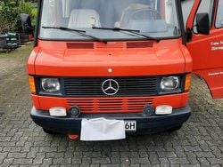 Rot Gebraucht 1989 Mercedes T1 Van | 15.500 €