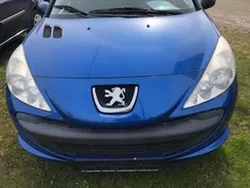 Blau Gebraucht 2009 Peugeot 206+ Kleinwagen | 3.300 € (Fairer Preis)