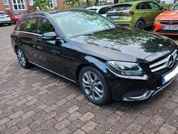Schwarz Gebraucht 2017 Mercedes C220 Avantgarde Kombi | 20.500 € (Fairer Preis)