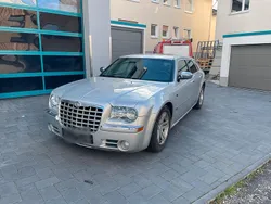 Silber Gebraucht 2004 Chrysler 300C Kombi | 7.000 €