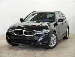 Black saphir Gebraucht 2024 BMW 330e Kombi | 37.190 € (Superpreis)