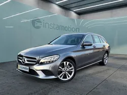 Grau Gebraucht 2021 Mercedes C300 Avantgarde Limousine | 40.550 € (Fairer Preis)