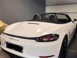 Weiß Gebraucht 2016 Porsche Boxster Spyder Cabrio | 64.000 €