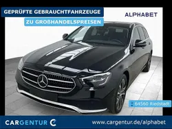 Schwarz Gebraucht 2022 Mercedes E300 Avantgarde Kombi | 25.690 € (Superpreis)