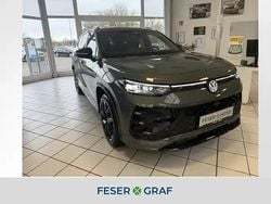 Cipressinogrün metallic Gebraucht 2025 VW Tayron R-line SUV | 54.990 € (Guter Preis)
