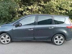 Schwarz Gebraucht 2011 Renault Grand Scénic III Van / Kleinbus | 1.600 € (Superpreis)