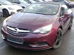 Samtrot(p2)berry red Gebraucht 2013 Opel Cascada Innovation Cabrio | 5.500 € (Fairer Preis)
