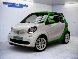 Weiß Gebraucht 2018 Smart ForTwo Electric Drive Passion Cabrio | 8.990 € (Fairer Preis)