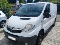 Weiß Gebraucht 2013 Opel Vivaro Van | 9.499 €