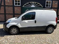 Gebraucht 2016 Fiat Fiorino Basis Van | 3.998 € (Teuer)