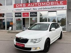 Weiß Gebraucht 2012 Skoda Superb Active Limousine | 8.790 € (Fairer Preis)