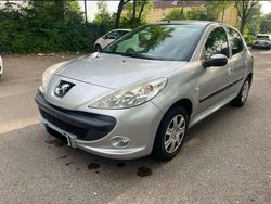 Silber Gebraucht 2009 Peugeot 206+ Kleinwagen | 2.500 € (Fairer Preis)