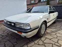Weiß Gebraucht 1985 Mazda 626 Limousine | 4.999 €