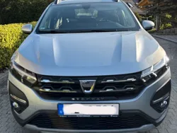 Silber Gebraucht 2022 Dacia Sandero Expression Kleinwagen | 16.500 € (Fairer Preis)
