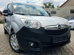 Silber Gebraucht 2014 Opel Combo Van / Kleinbus | 5.999 € (Etwas zu teuer)