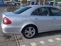 Gebraucht 2009 Mercedes E200 Classic Limousine | 5.500 € (Etwas zu teuer)