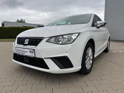 Weiß Gebraucht 2020 Seat Ibiza Style Limousine | 9.999 € (Fairer Preis)