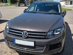 Grau Gebraucht 2011 VW Touareg SUV | 11.900 € (Guter Preis)