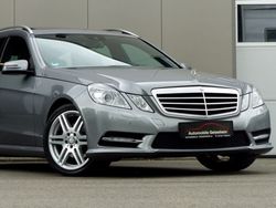 Silber Gebraucht 2012 Mercedes E250 AMG Kombi | 28.800 €