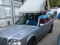 Schwarz Gebraucht 1994 Mercedes 200 Kombi | 2.400 €