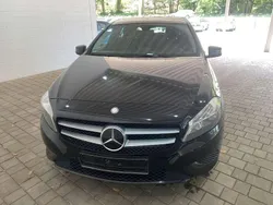 Schwarz Gebraucht 2015 Mercedes A180 Limousine | 9.000 € (Superpreis)