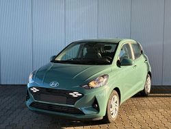 Mangrove green Neu 2026 Hyundai i10 Comfort Kleinwagen | 17.750 € (Fairer Preis)