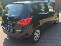 Schwarz Gebraucht 2010 Opel Meriva Selection Van / Kleinbus | 3.750 € (Guter Preis)
