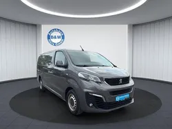 Grau Gebraucht 2018 Peugeot Expert Premium Van | 16.699 € (Fairer Preis)