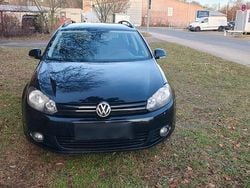 Schwarz Gebraucht 2012 VW Golf VI Kleinwagen | 3.000 € (Guter Preis)