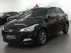Schwarz Gebraucht 2018 Hyundai i20 Passion Limousine | 11.960 € (Fairer Preis)