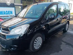 Noir onyx Gebraucht 2013 Citroën Berlingo Tendance Van / Kleinbus | 6.330 € (Fairer Preis)