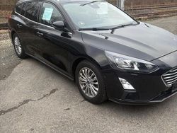 Schwarz Gebraucht 2020 Ford Focus Titanium Kombi | 10.950 € (Superpreis)