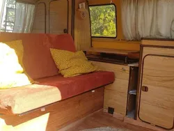 Gelb Gebraucht 1983 VW T3 Van | 18.000 €