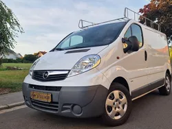Weiß Gebraucht 2014 Opel Vivaro Van | 8.700 €